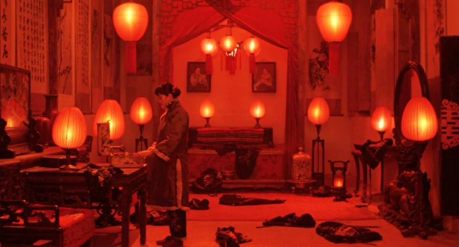 Tập Full Đèn lồng đỏ treo cao