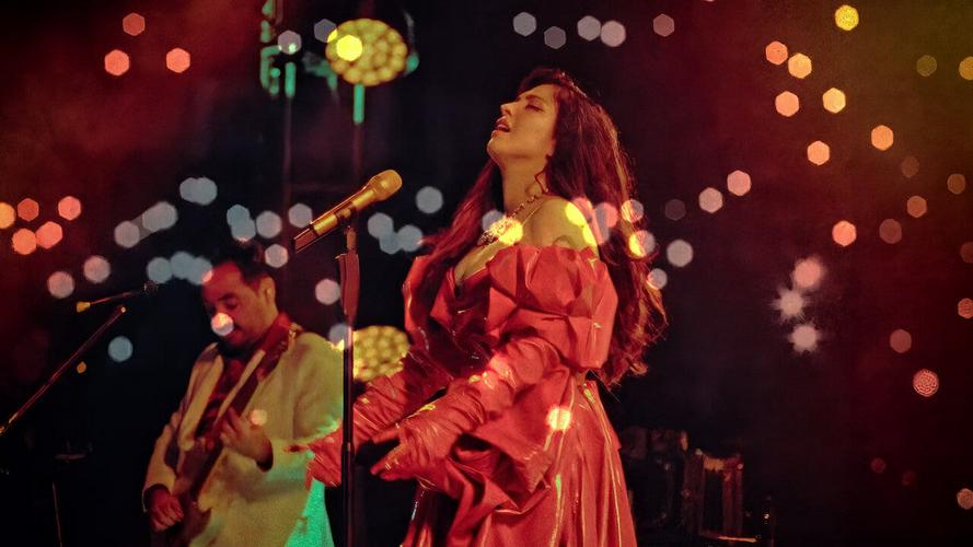 Tập  Mon Laferte, te amo