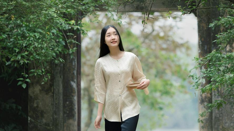 Tập 1 Nàng Thơ Xứ Huế