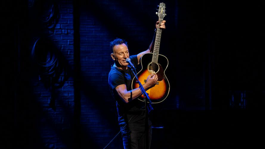 Tập Full Springsteen Trên Sân Khấu