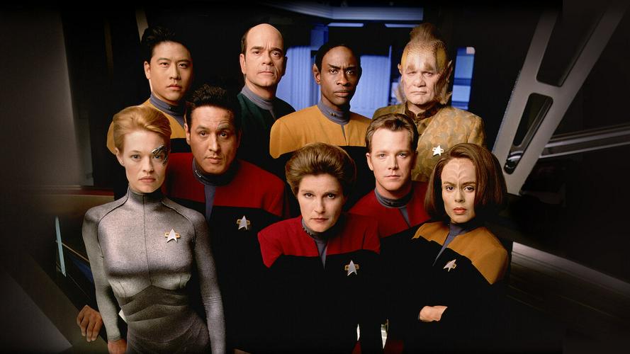 Tập 01 Star Trek: Voyager (Phần 1)