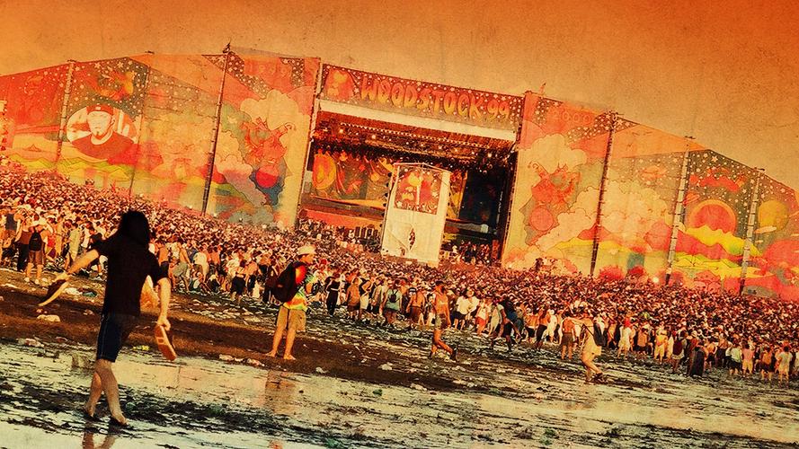 Tập 1 Woodstock 99: Hòa Bình, Tình Yêu và Cơn Thịnh Nộ