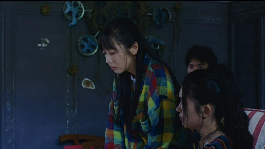 Tập Full Tòa Nhà Màu Đen Kinh Hoàng